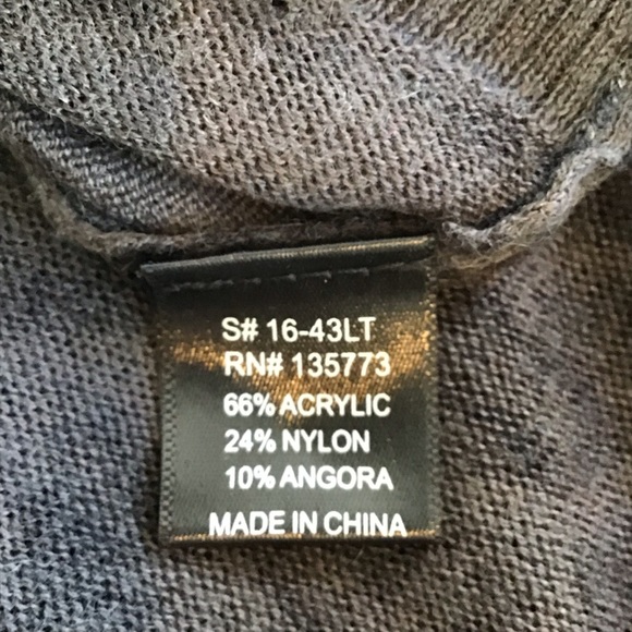 Top - Picture 4 of 6